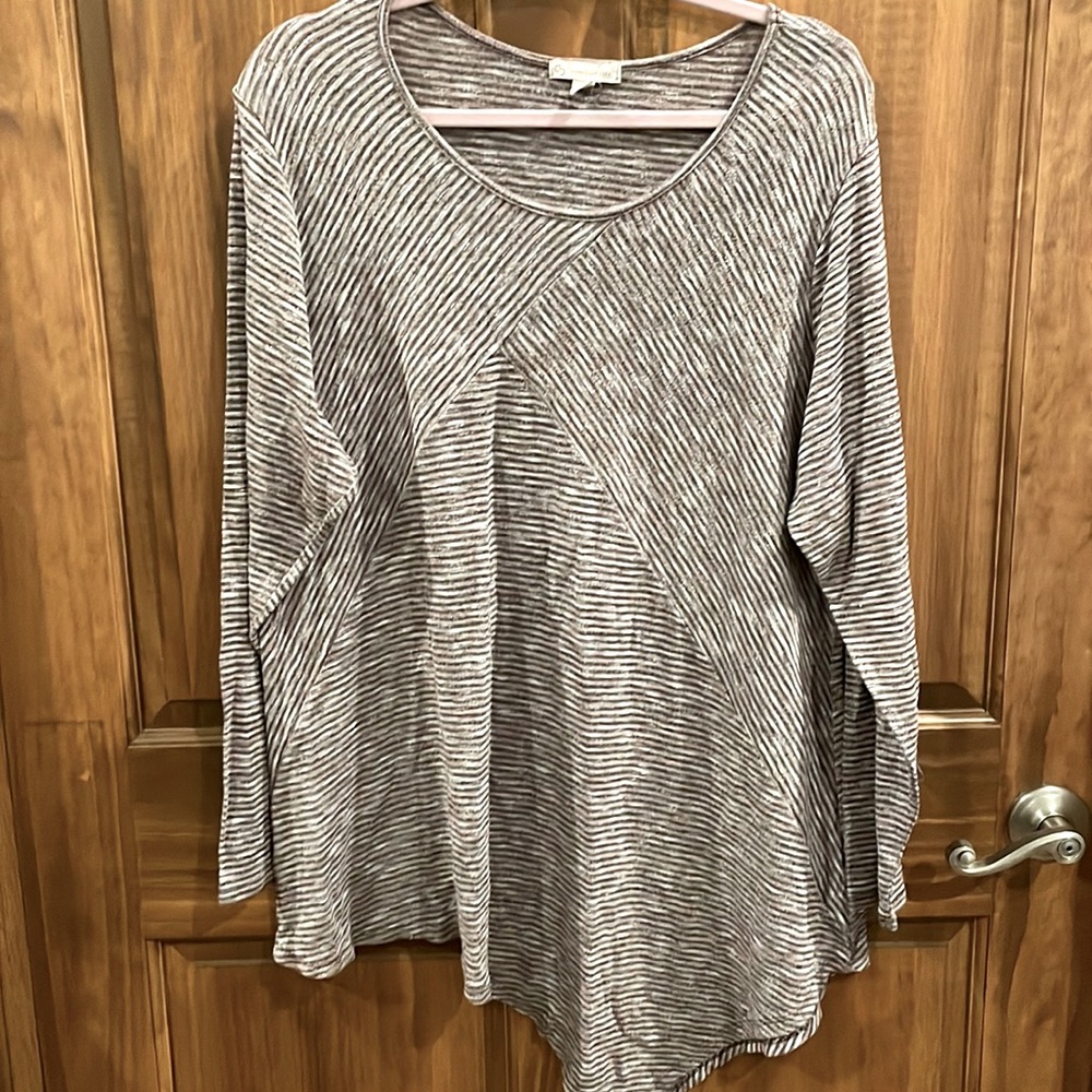 Dress Barn 3X Asymmetrical Purple Striped Shirt